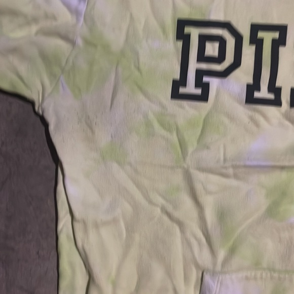 Pink hoodie - Picture 4 of 7